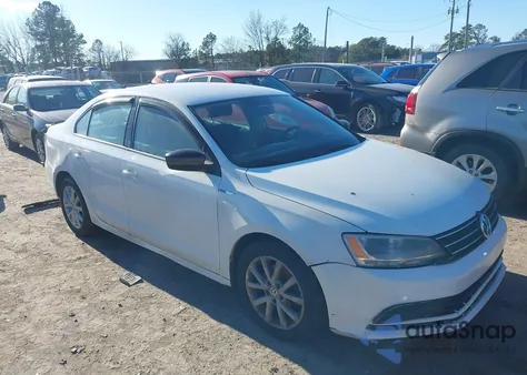 2015 Volkswagen Jetta 1.8T Se из США, поврежденный, VIN 3VWD17AJ4FM252612